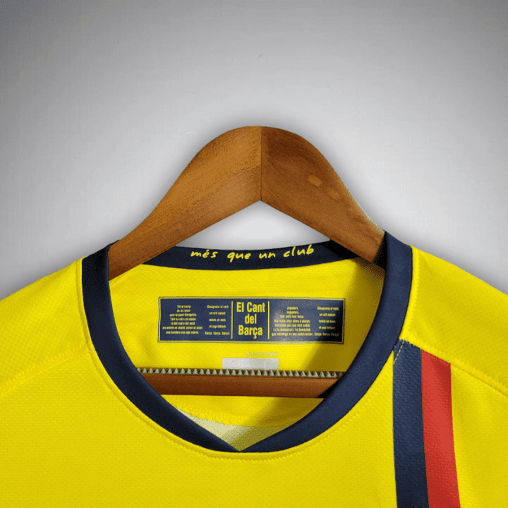 08/09 FC Barcelona Away Long Sleeve Kit from FootballPrestige.com - Premium Football Kits