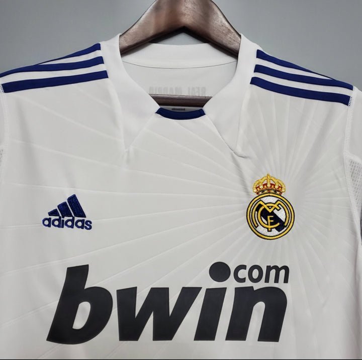 10/11 Real Madrid Home Kit from FootballPrestige.com - Premium Football Kits
