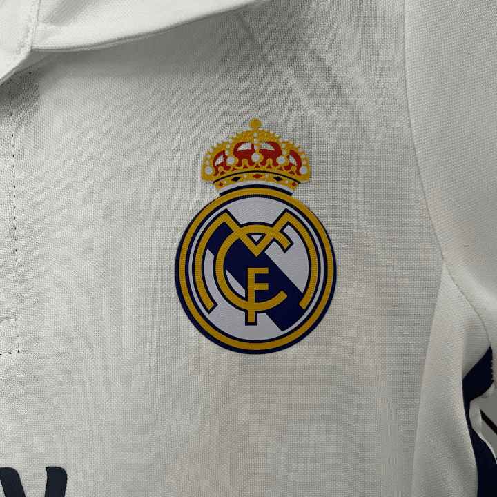 16/17 Real Madrid Home Kids Size Kit from FootballPrestige.com - Premium Football Kits