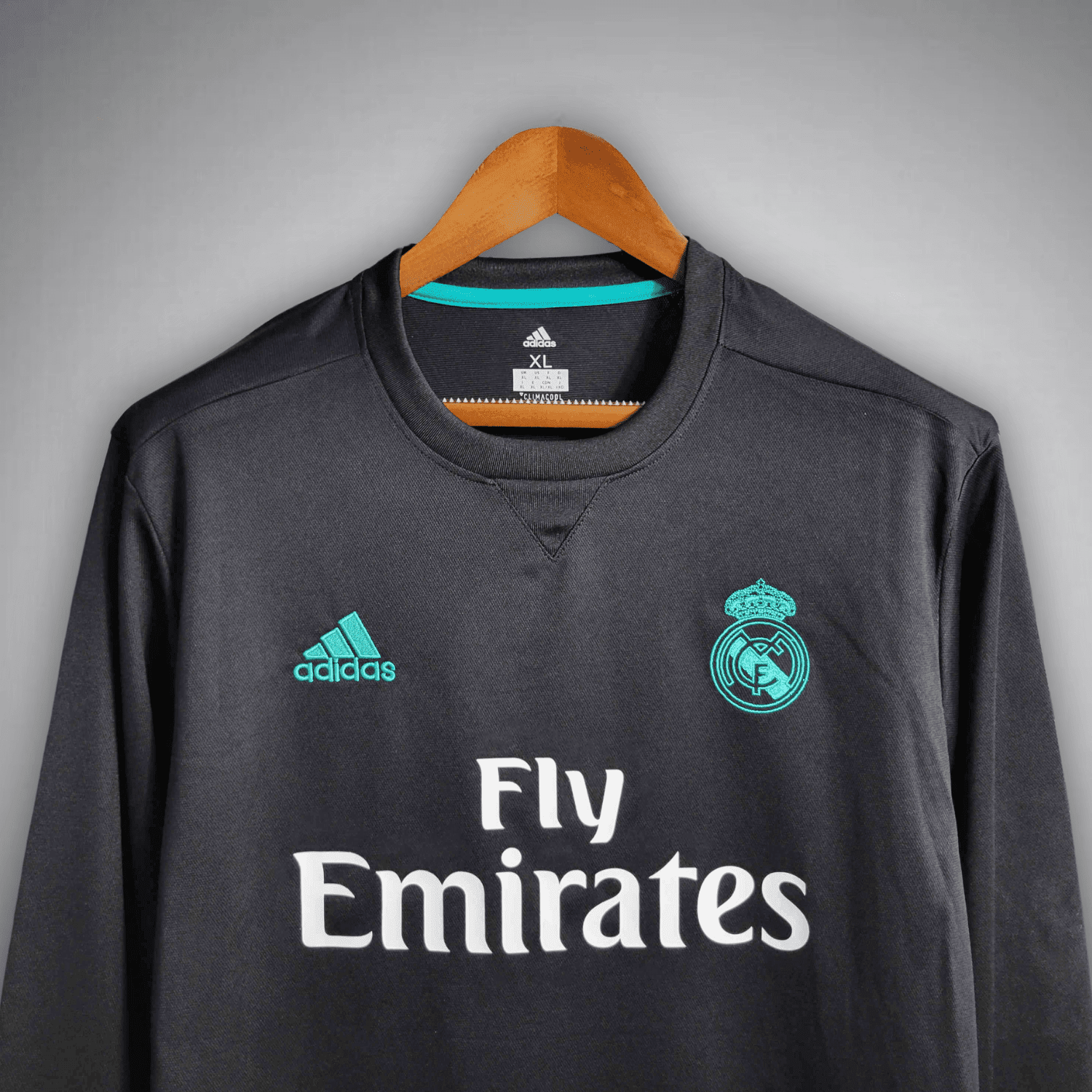 17/18 Real Madrid Long Sleeve Away Kit from FootballPrestige.com - Premium Football Kits