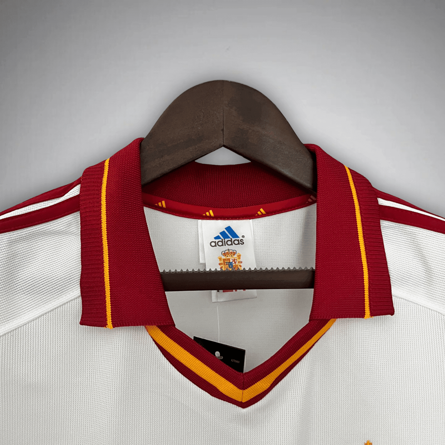 2000 Spain Away Kit from FootballPrestige.com - Premium Football Kits