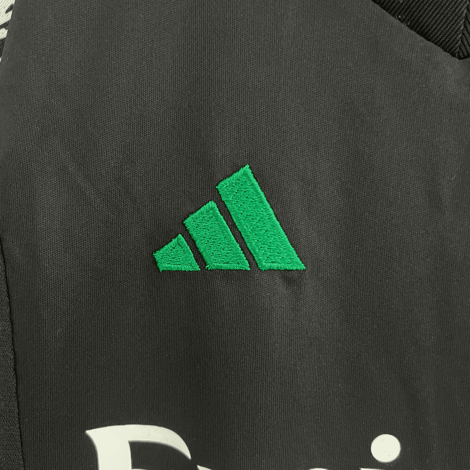 24/25 Arsenal Away Kids Size Kit from FootballPrestige.com - Premium Football Kits