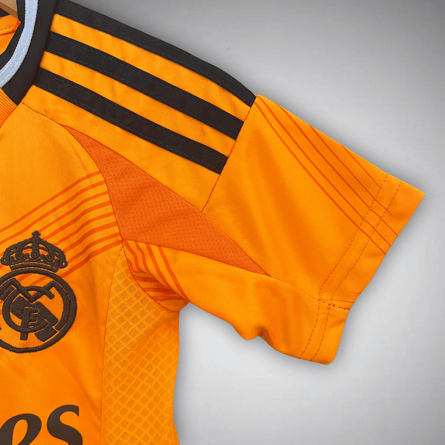 24/25 Real Madrid Away Kids Size Kit from FootballPrestige.com - Premium Football Kits