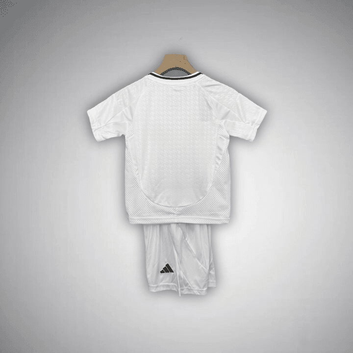 24/25 Real Madrid Home Kids Size Kit from FootballPrestige.com - Premium Football Kits