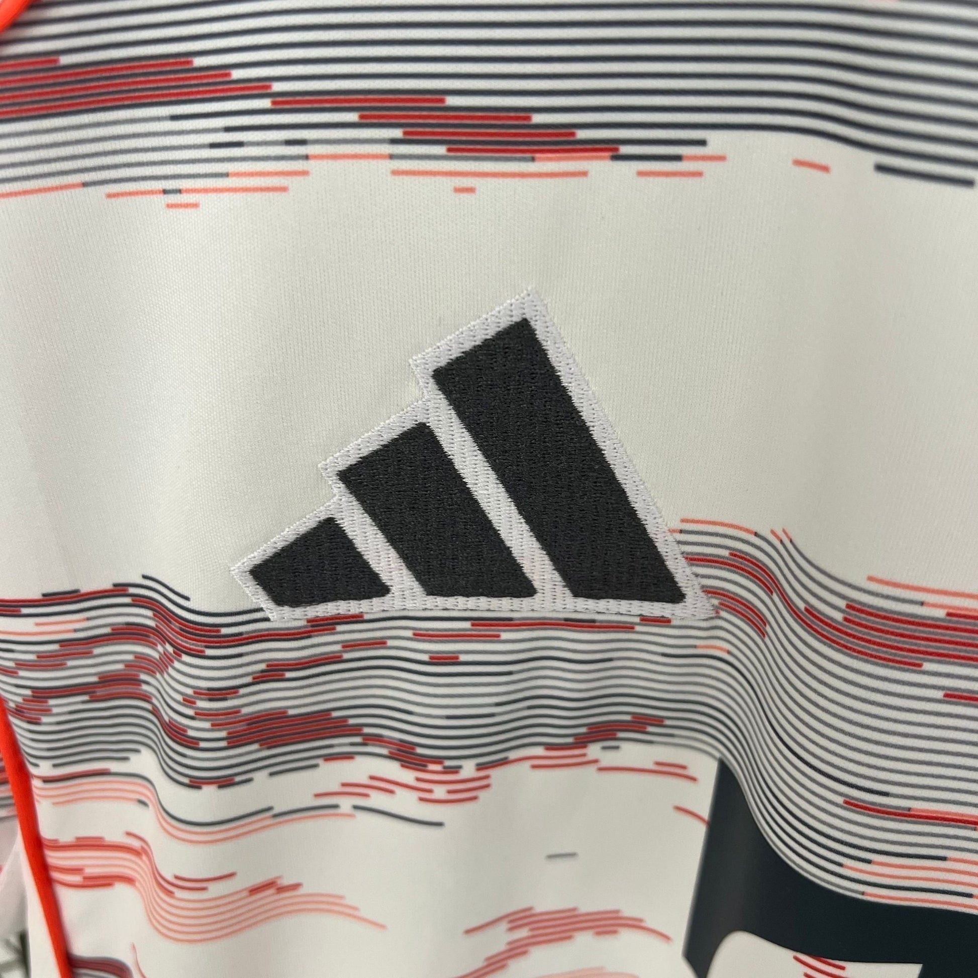 25/26 Bayern München Away Kit from FootballPrestige.com - Premium Football Kits