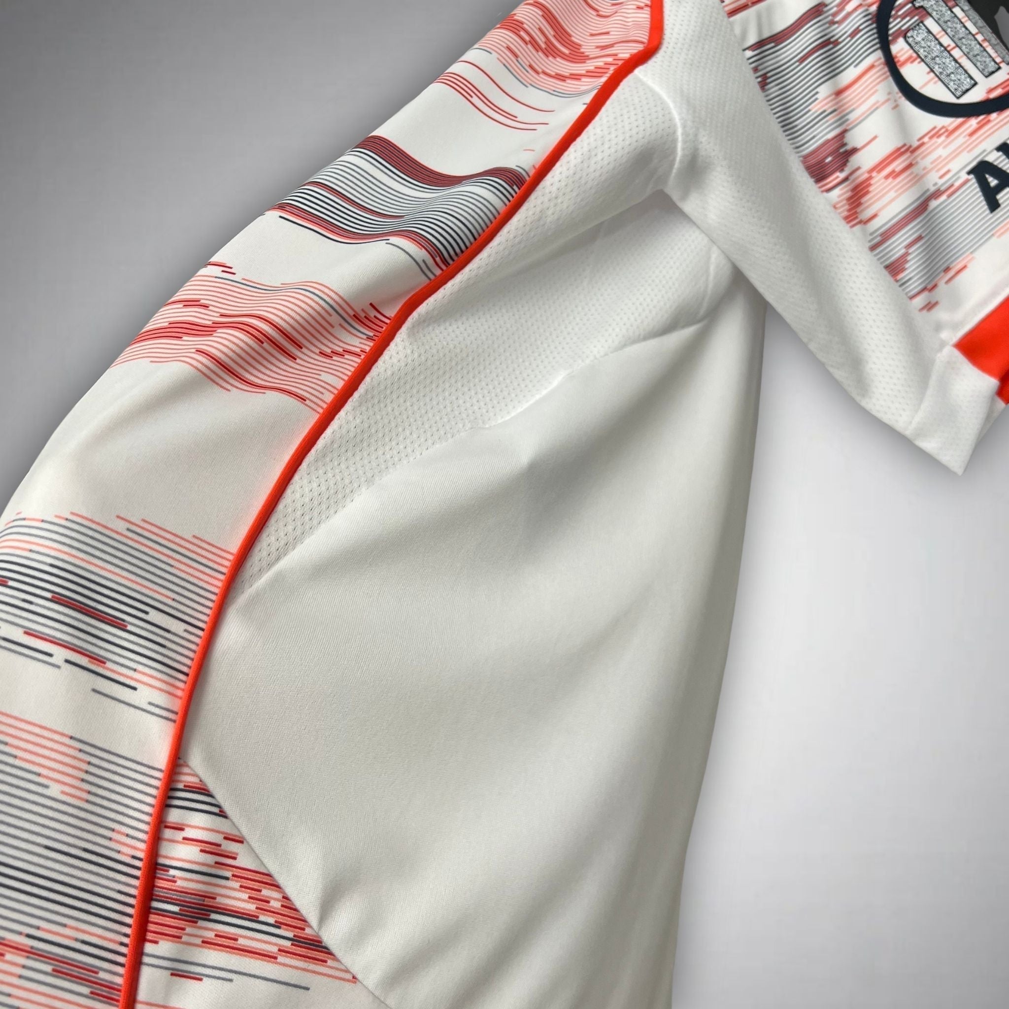25/26 Bayern München Away Kit from FootballPrestige.com - Premium Football Kits