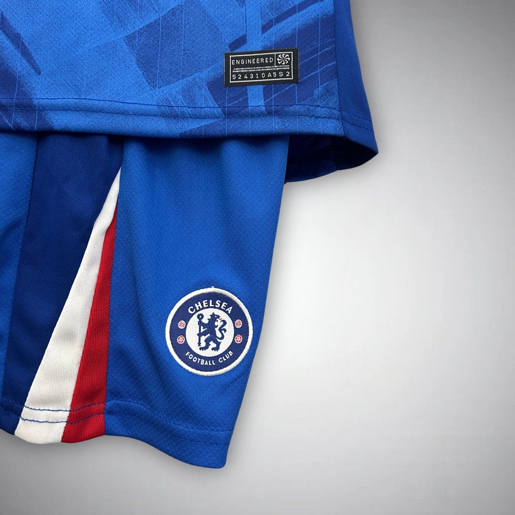 25/26 Chelsea Home Kids Size Kit from FootballPrestige.com - Premium Football Kits