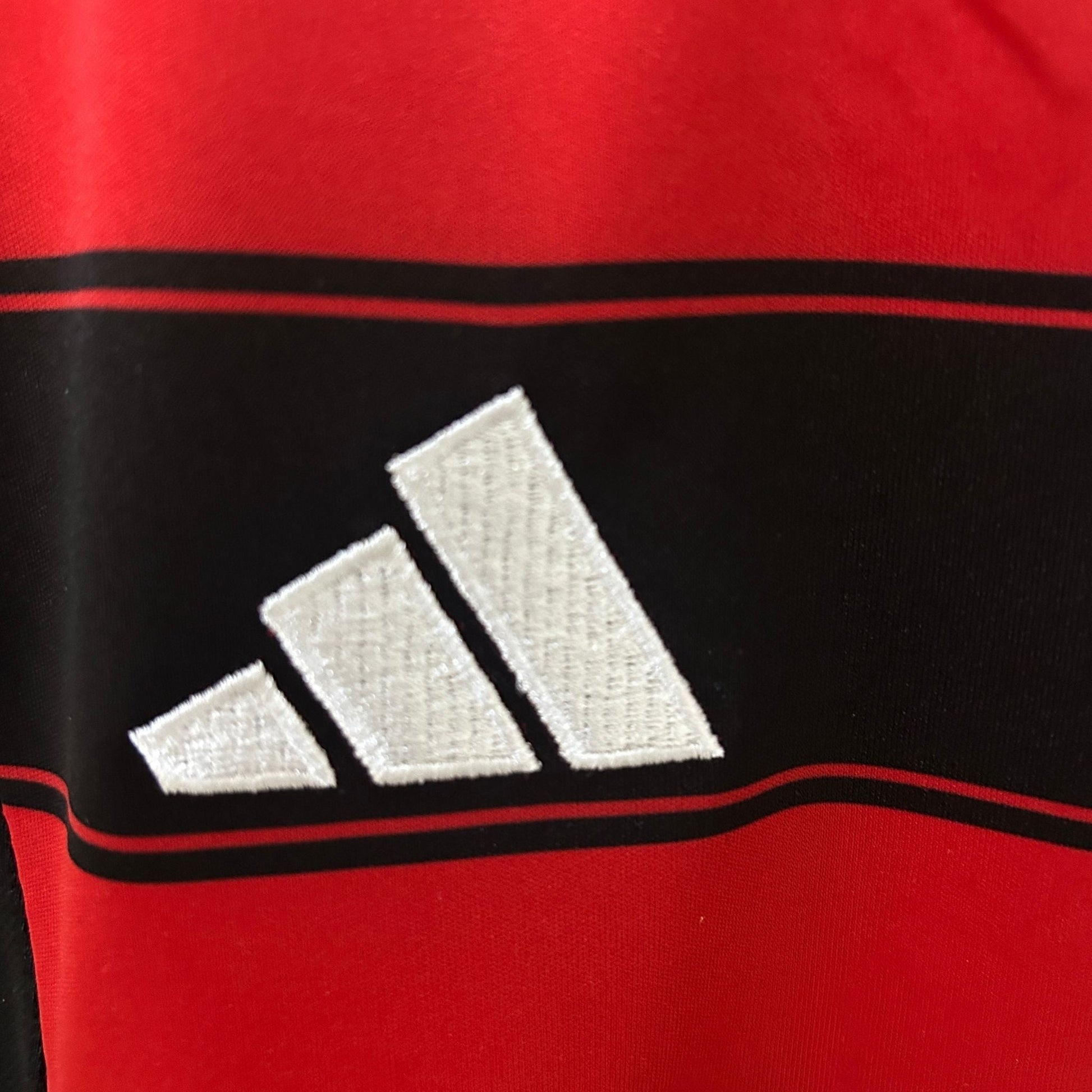 25/26 Flamengo Home Kids Size Kit from FootballPrestige.com - Premium Football Kits