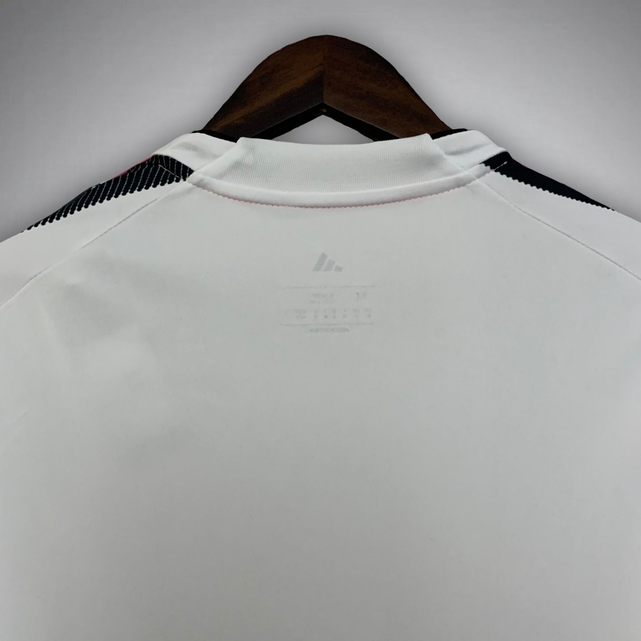 25/26 Juventus Home Kit from FootballPrestige.com - Premium Football Kits