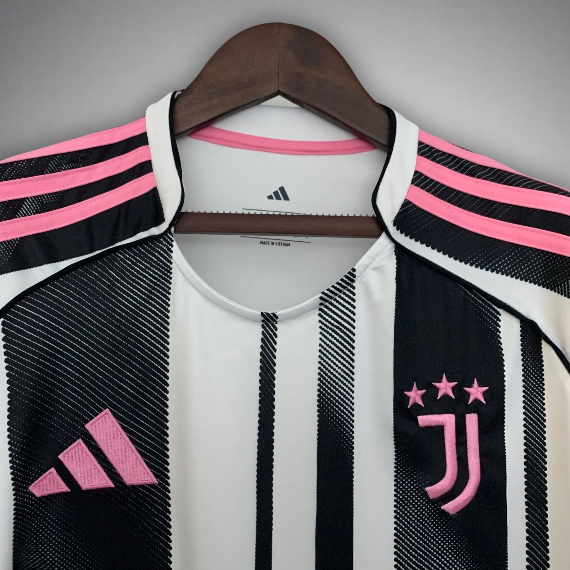 25/26 Juventus Home Kit from FootballPrestige.com - Premium Football Kits