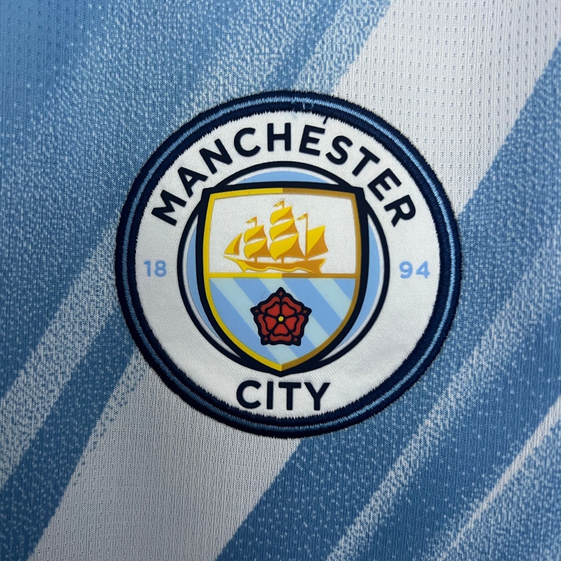 25/26 Manchester City Home Kit from FootballPrestige.com - Premium Football Kits