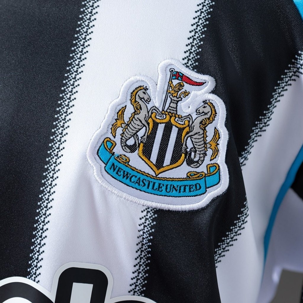 25/26 Newcastle United FC Home Kids Size Kit from FootballPrestige.com - Premium Football Kits