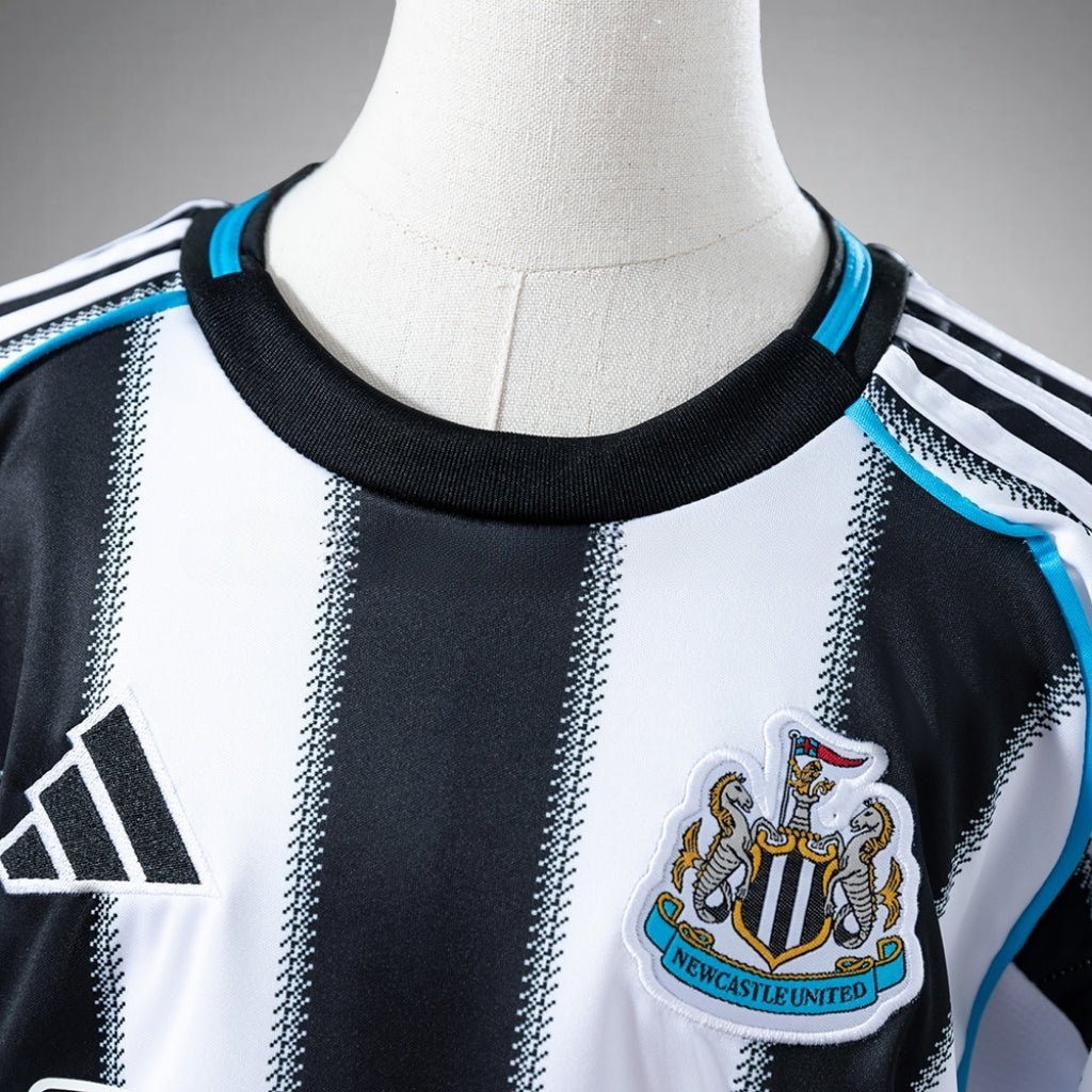 25/26 Newcastle United FC Home Kids Size Kit from FootballPrestige.com - Premium Football Kits