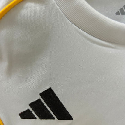 25/26 Real Madrid Home Kids Size Kit from FootballPrestige.com - Premium Football Kits