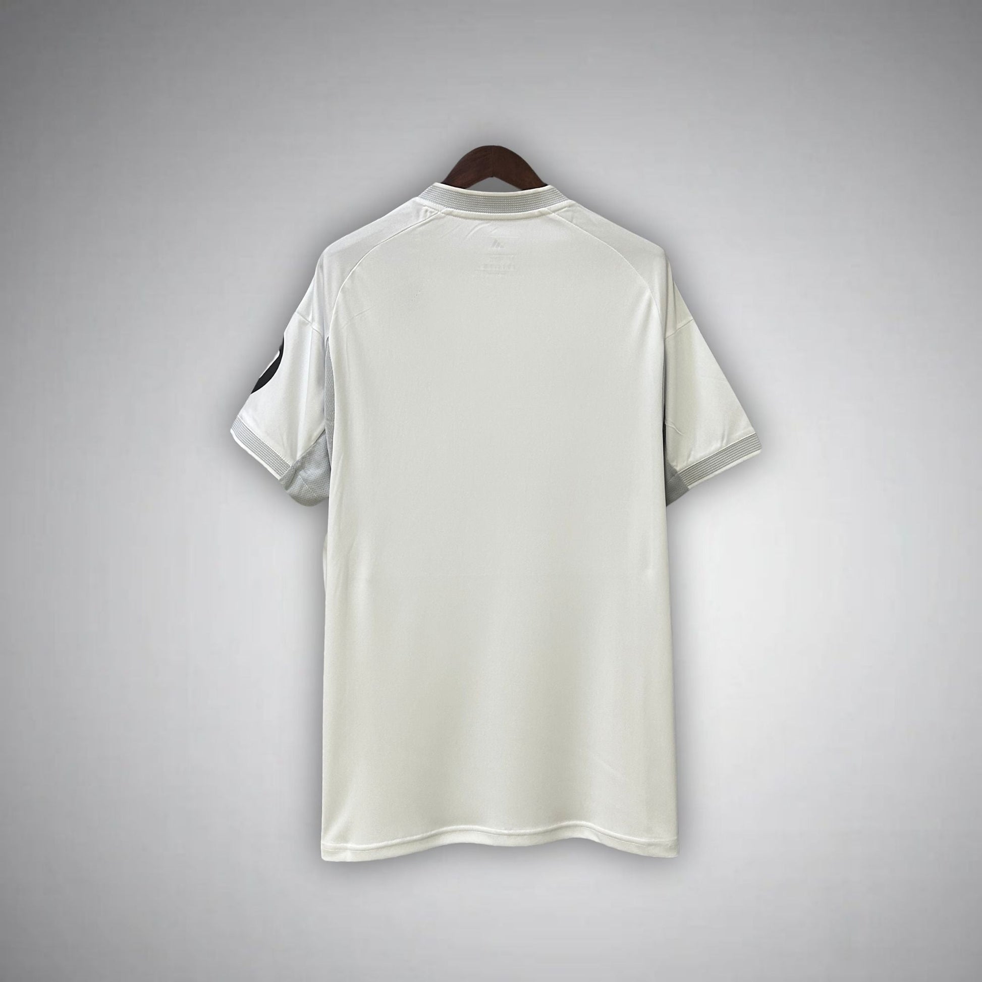 25/26 Real Madrid Home Kit from FootballPrestige.com - Premium Football Kits