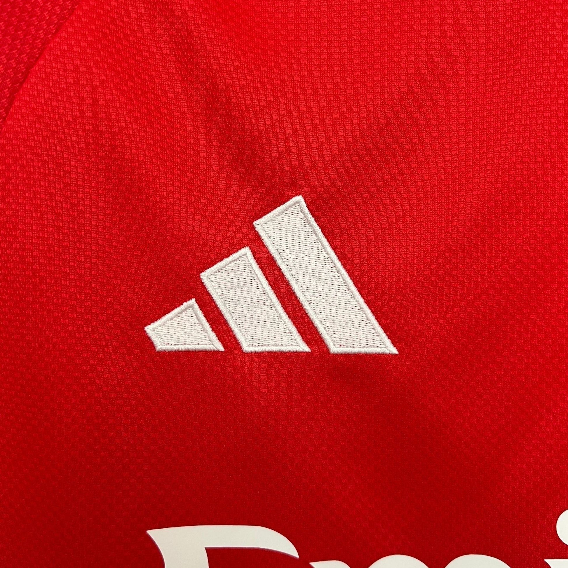 25/26 SL Benfica Home Long Sleeve Kit from FootballPrestige.com - Premium Football Kits
