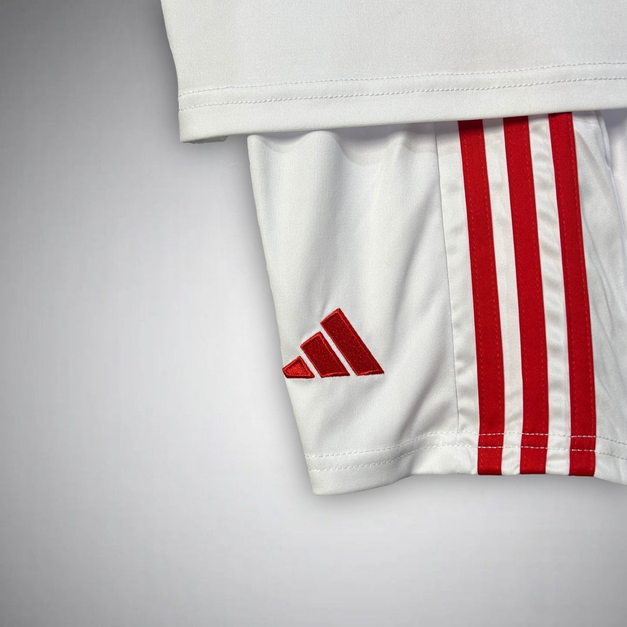 25/26 SL Benfica Third Kids Size Kit from FootballPrestige.com - Premium Football Kits