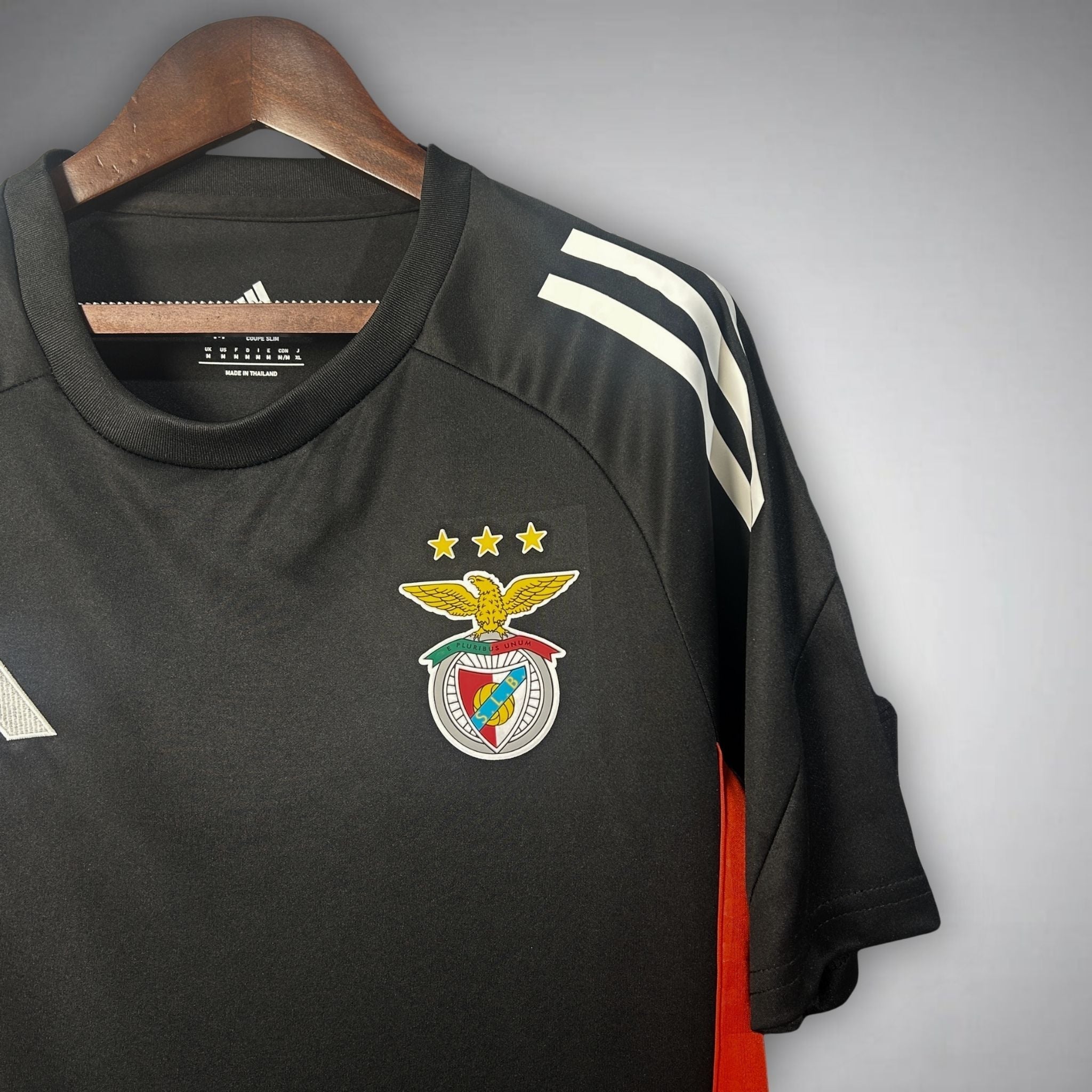 25/26 SL Benfica Training Kit from FootballPrestige.com - Premium Football Kits