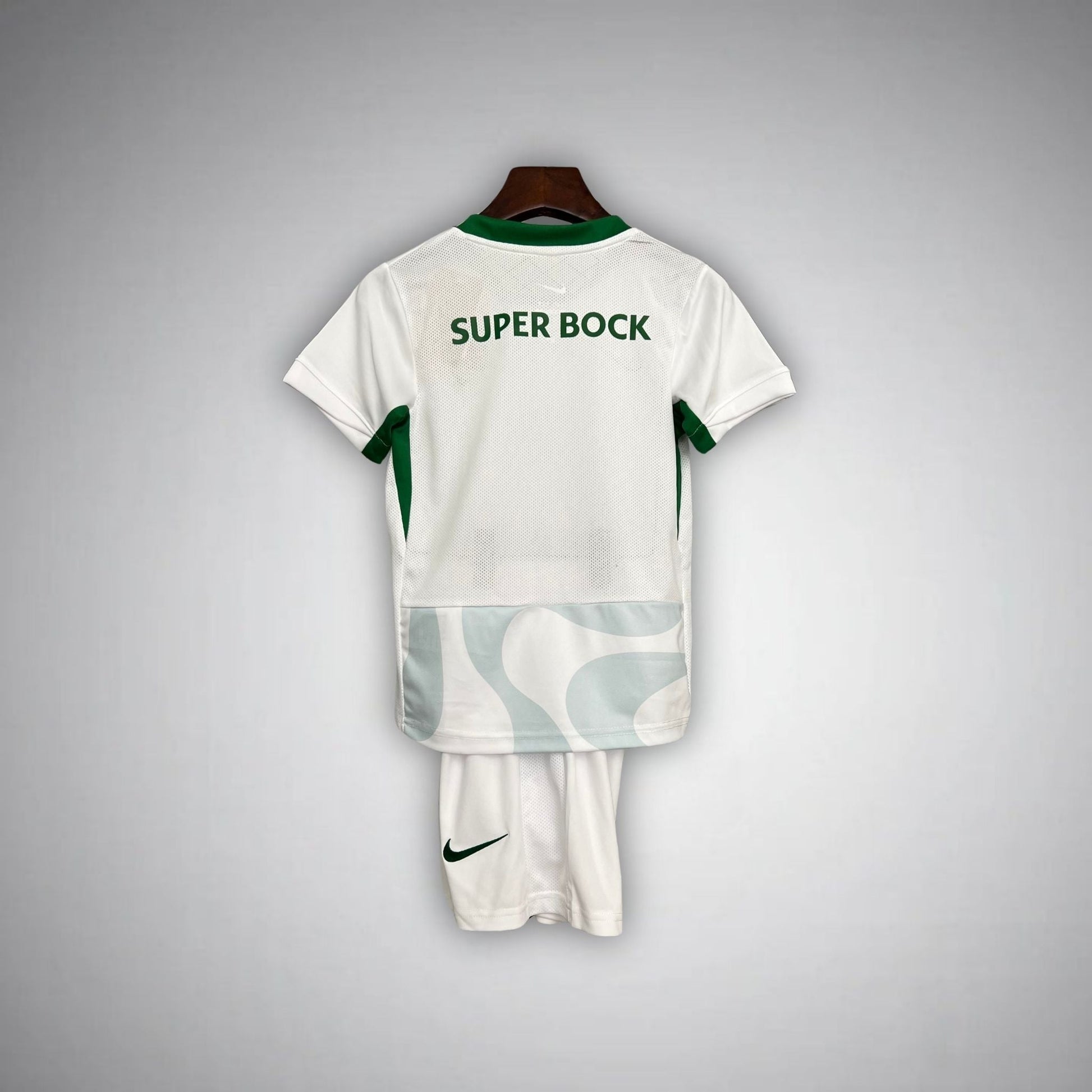25/26 Sporting CP Fourth Kids Size Kit from FootballPrestige.com - Premium Football Kits