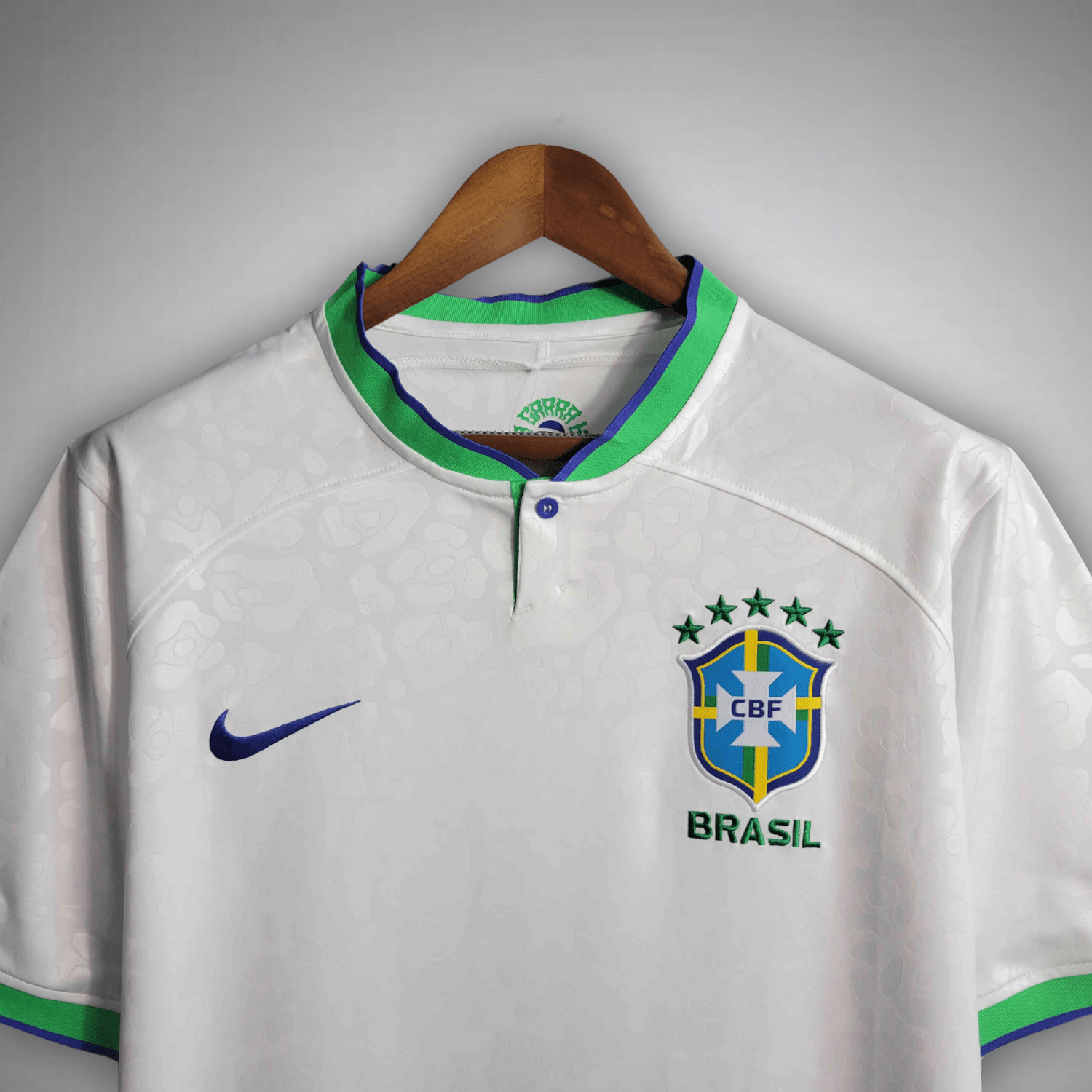 Brazil "Diamante Branco" Premium Kit from FootballPrestige.com - Premium Football Kits