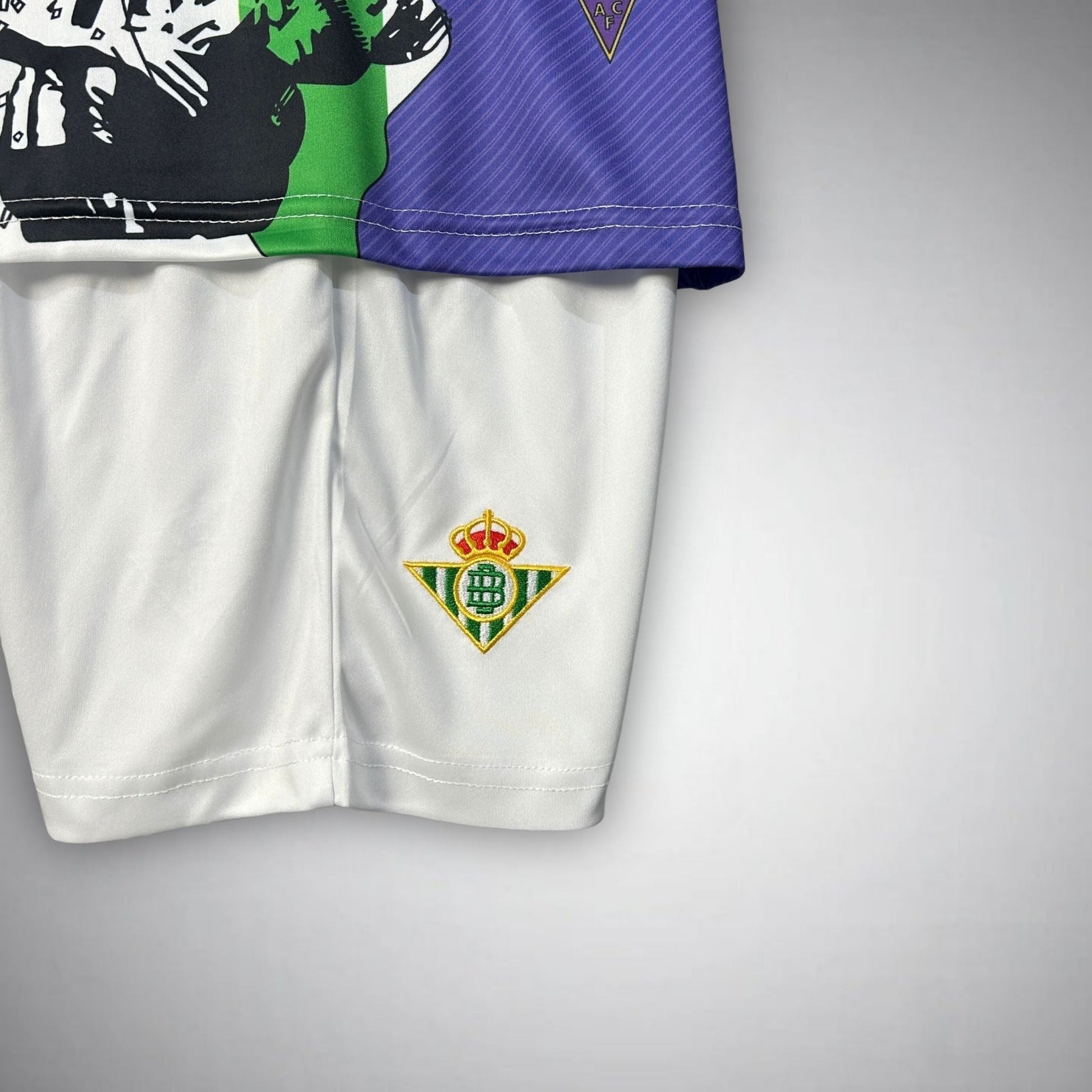 Career "Isco" Premium Kids Size Kit from FootballPrestige.com - Premium Football Kits