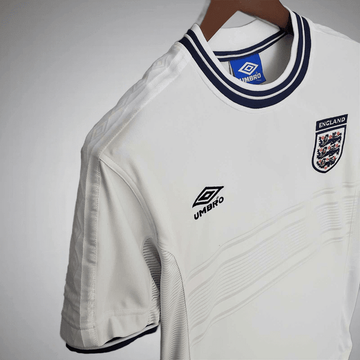 England 2010 Home Kit from FootballPrestige.com - Premium Football Kits