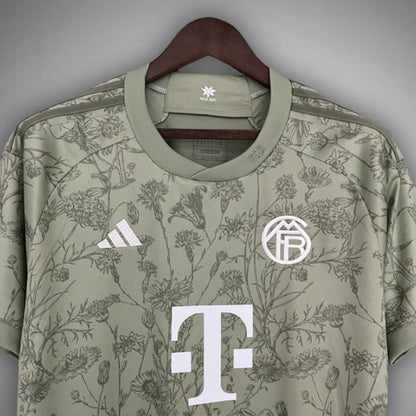 FC Bayern "Centurion" Premium Kit from FootballPrestige.com - Premium Football Kits
