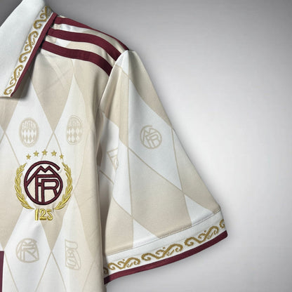 FC Bayern "Die Krone" Premium Kit from FootballPrestige.com - Premium Football Kits