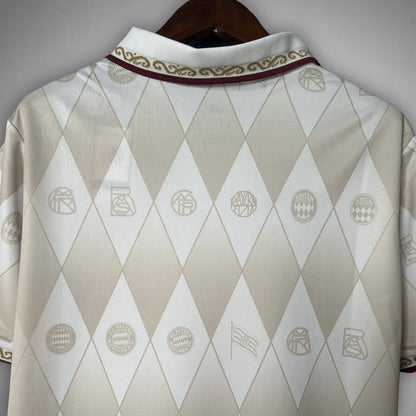 FC Bayern "Die Krone" Premium Kit from FootballPrestige.com - Premium Football Kits