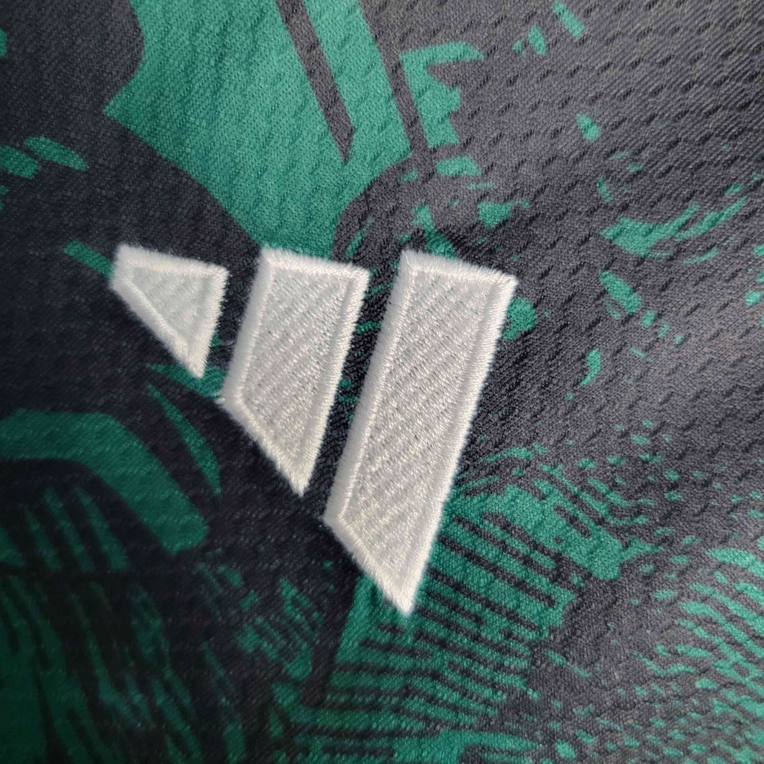 Italy "Azzuro Era" Premium Kit from FootballPrestige.com - Premium Football Kits
