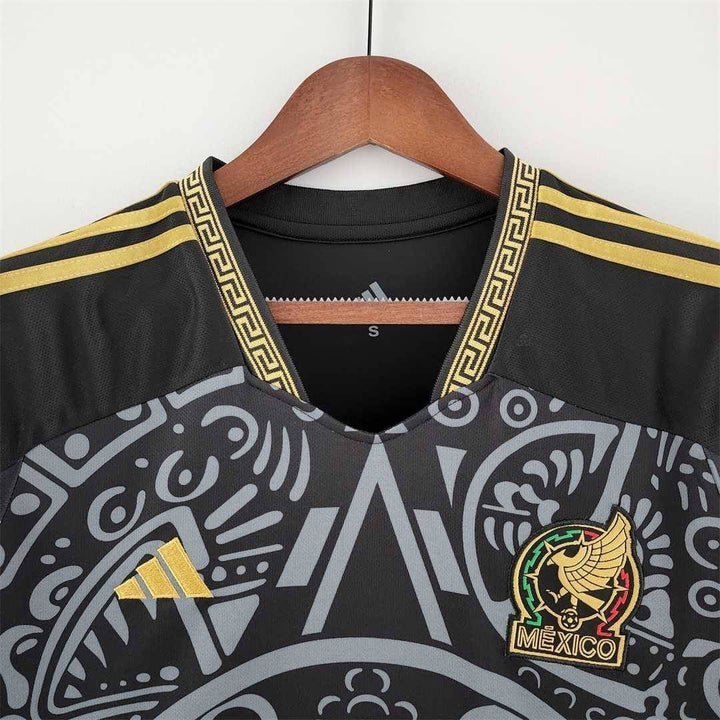 Mexico "Throwback" Premium Kit from FootballPrestige.com - Premium Football Kits