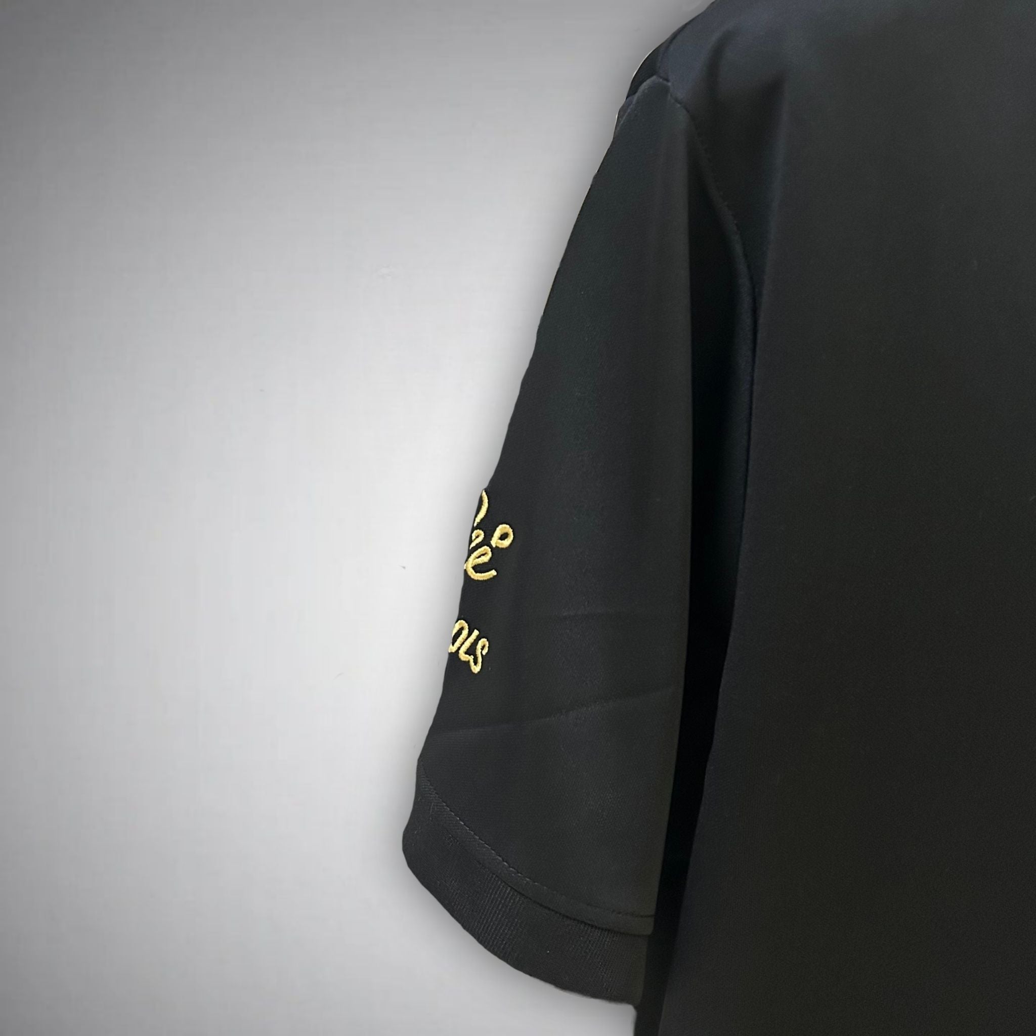 Santos FC "Pérola Negra" Premium Kit from FootballPrestige.com - Premium Football Kits